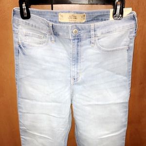 Hollister skinny jeans